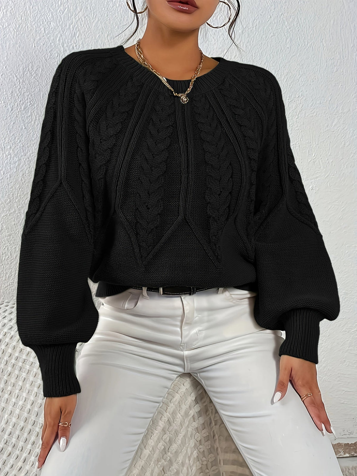 Women's Classic Cable Pattern Sweater with Full Sleeves