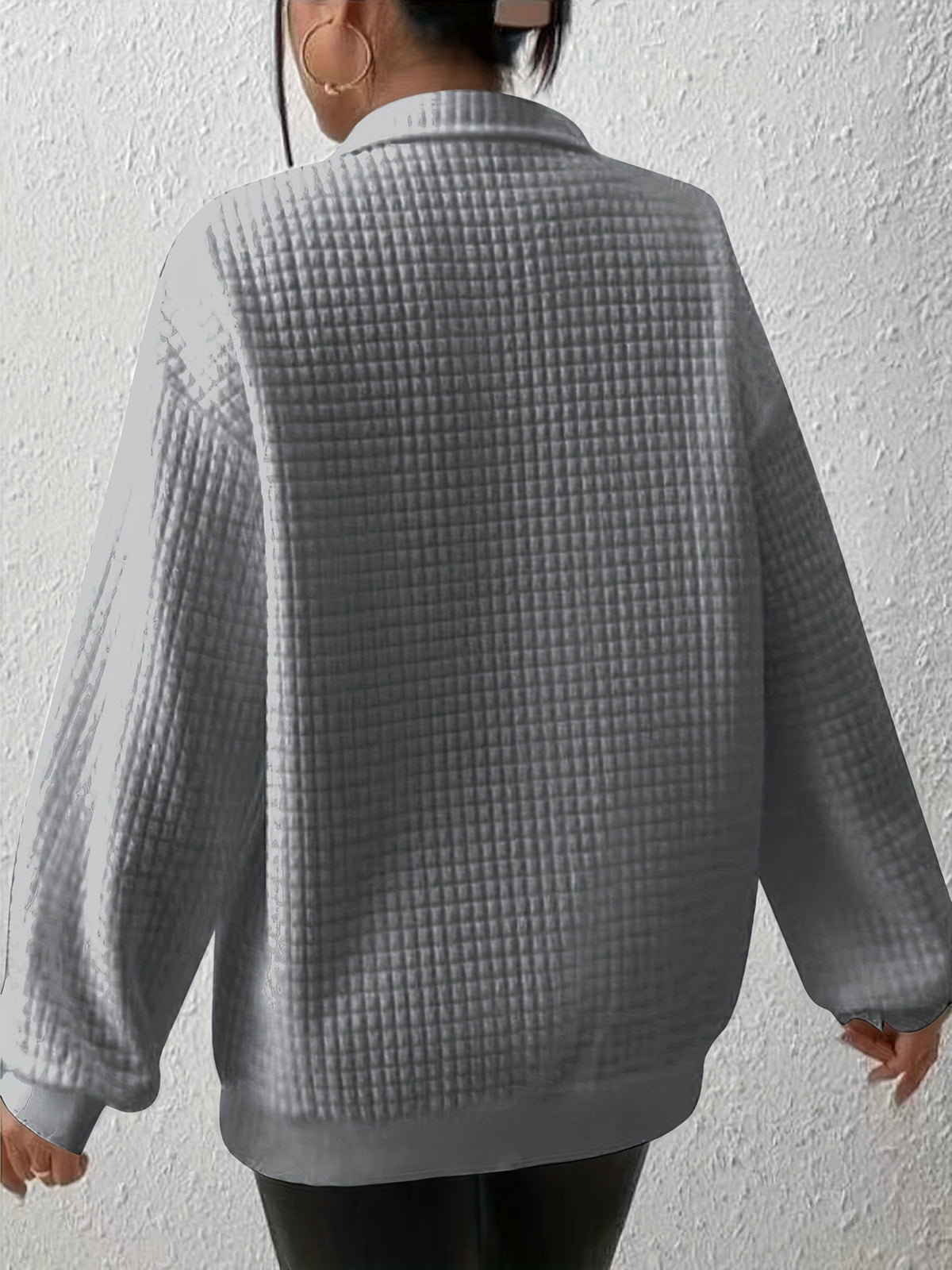 Women's Roomy Half-Zip Knit Pullover with Neat Collar
