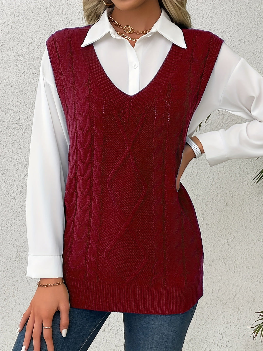Women's Layering Knit Vest with Cable Pattern
