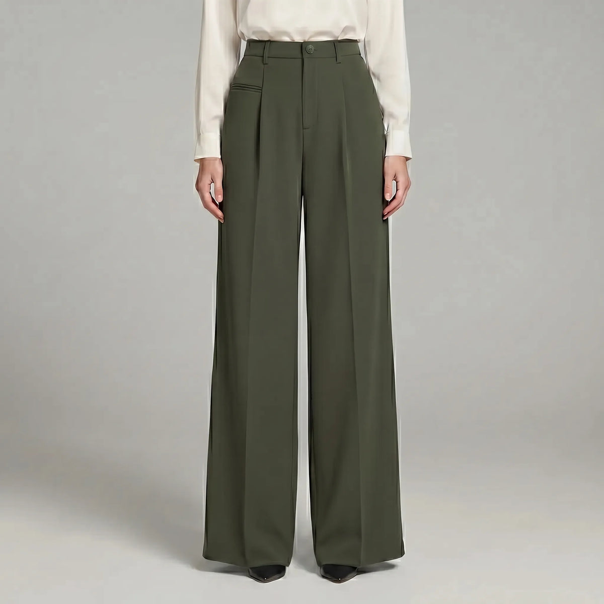 Women's Tailored Front Pleat Flowing Palazzo Pants