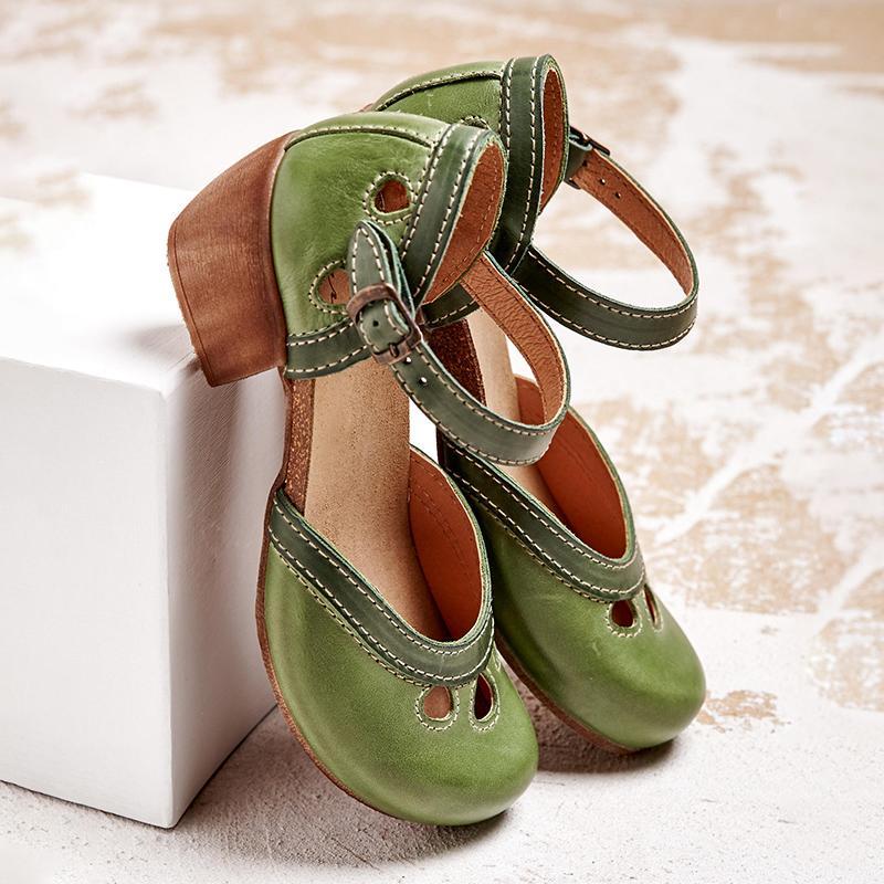 Women's Playful Paneled Secure Strap Vintage Flat Shoes