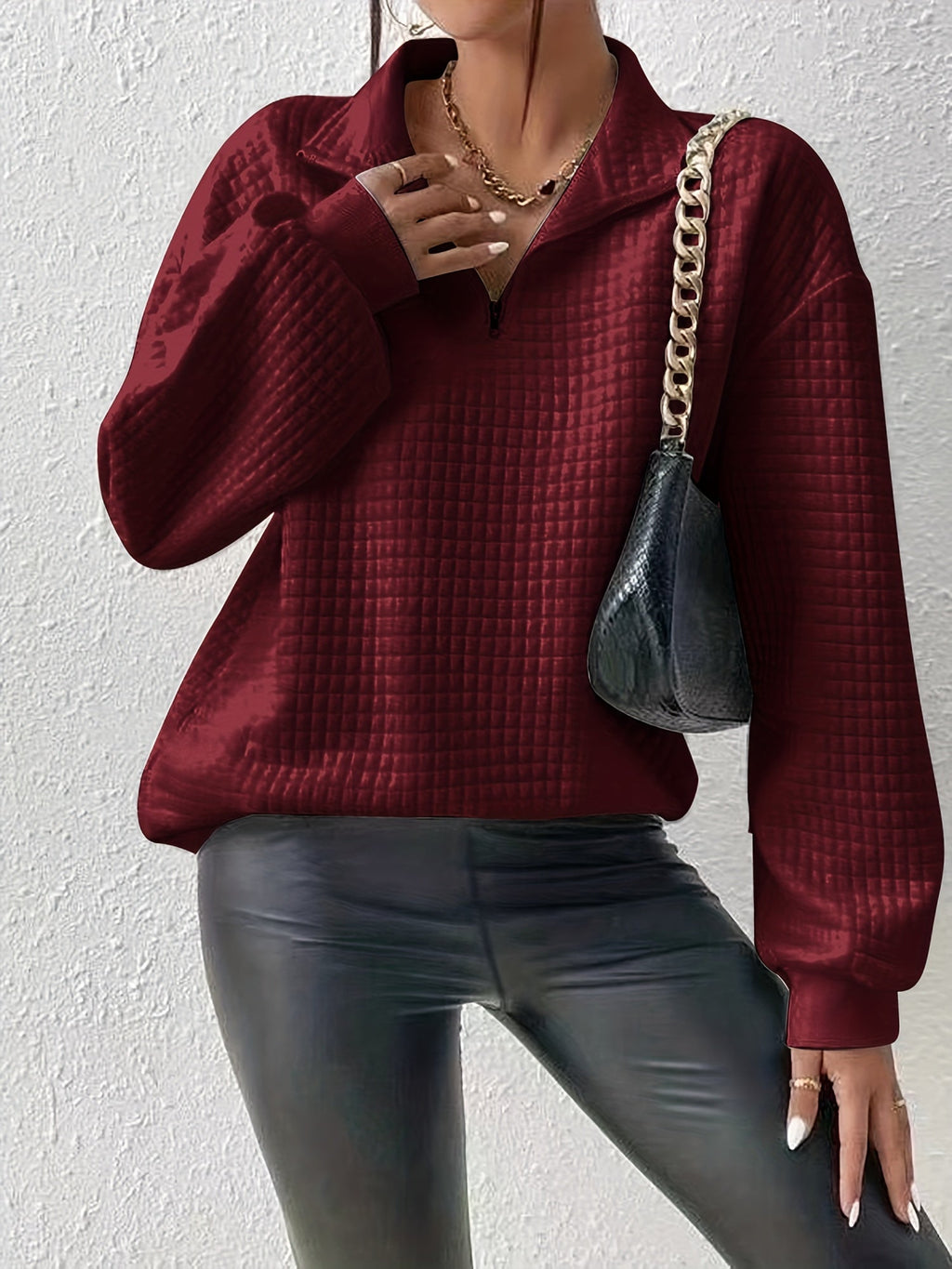 Women's Roomy Half-Zip Knit Pullover with Neat Collar