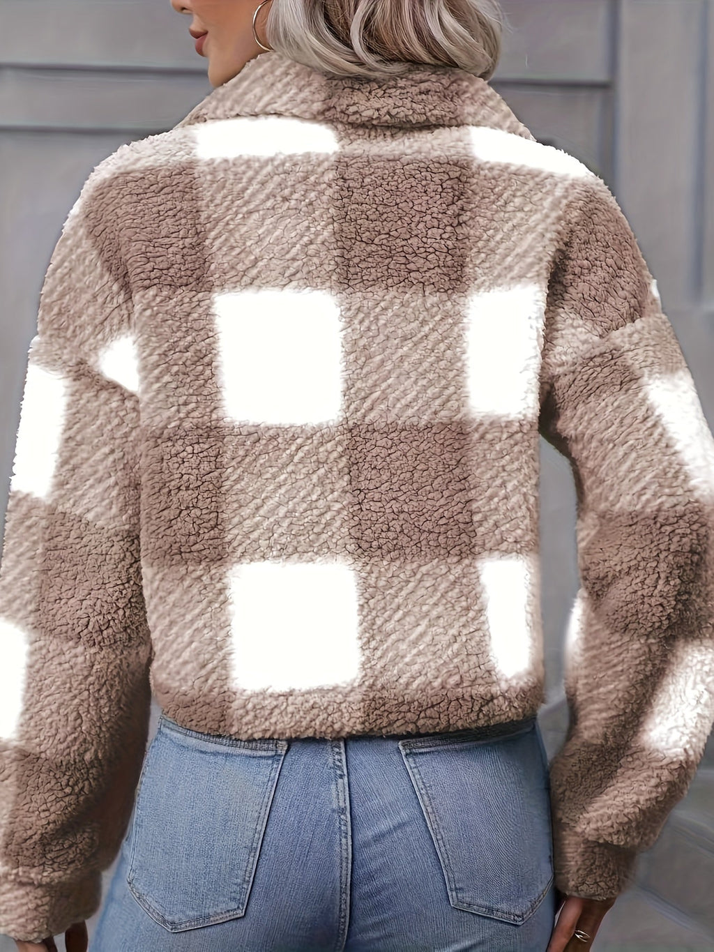 Women's Soft Plaid Cropped Button-Down Jacket