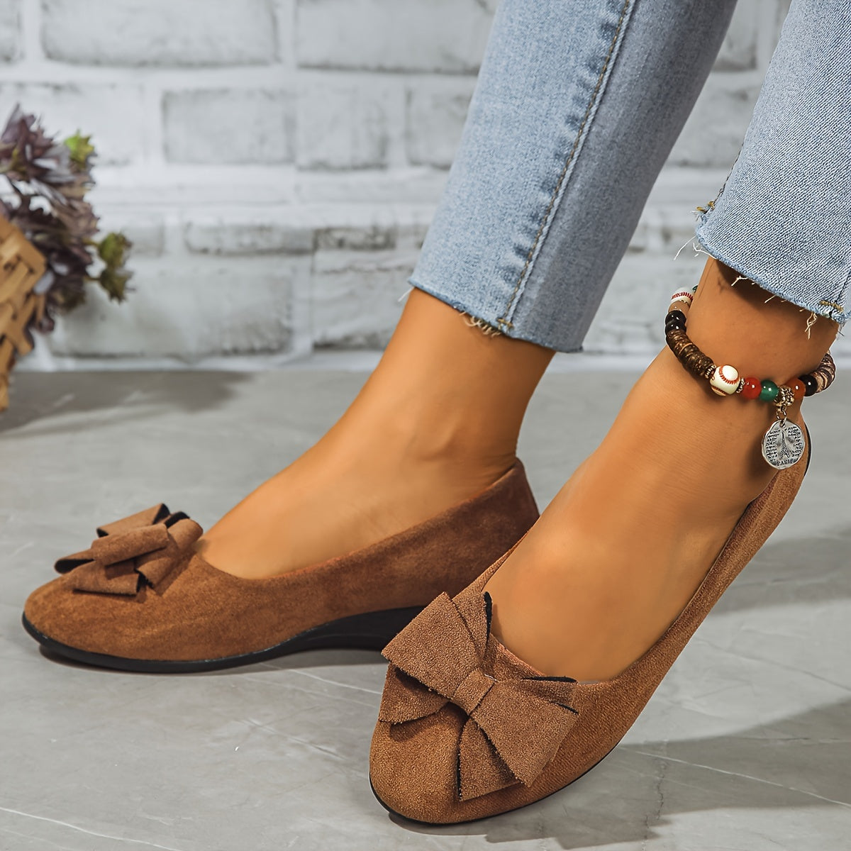 Women's Cushioned Bow Accent Comfort Slip-On Flats