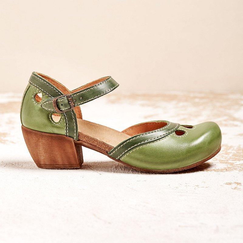 Women's Playful Paneled Secure Strap Vintage Flat Shoes