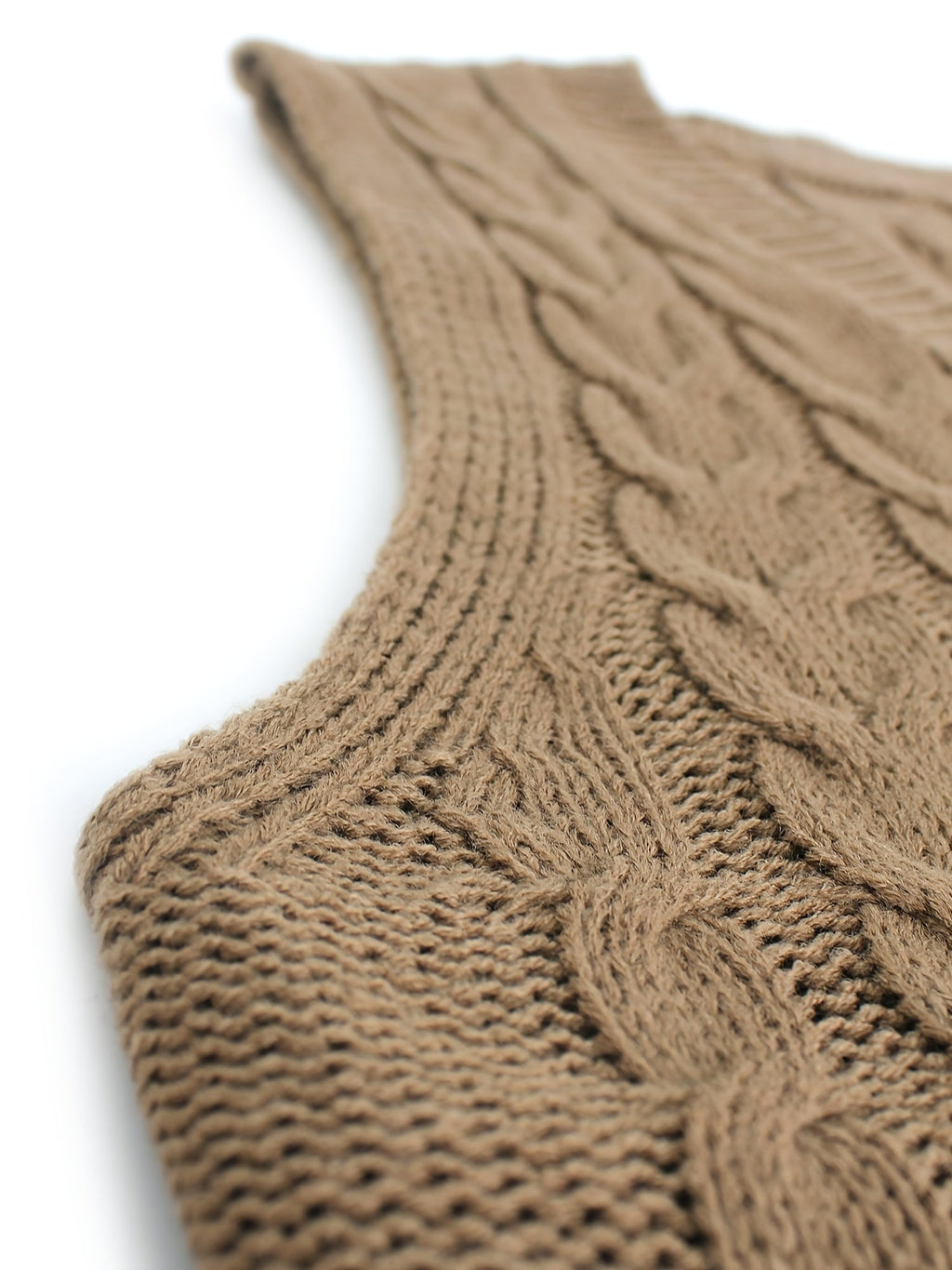 Women's Layering Knit Vest with Cable Pattern