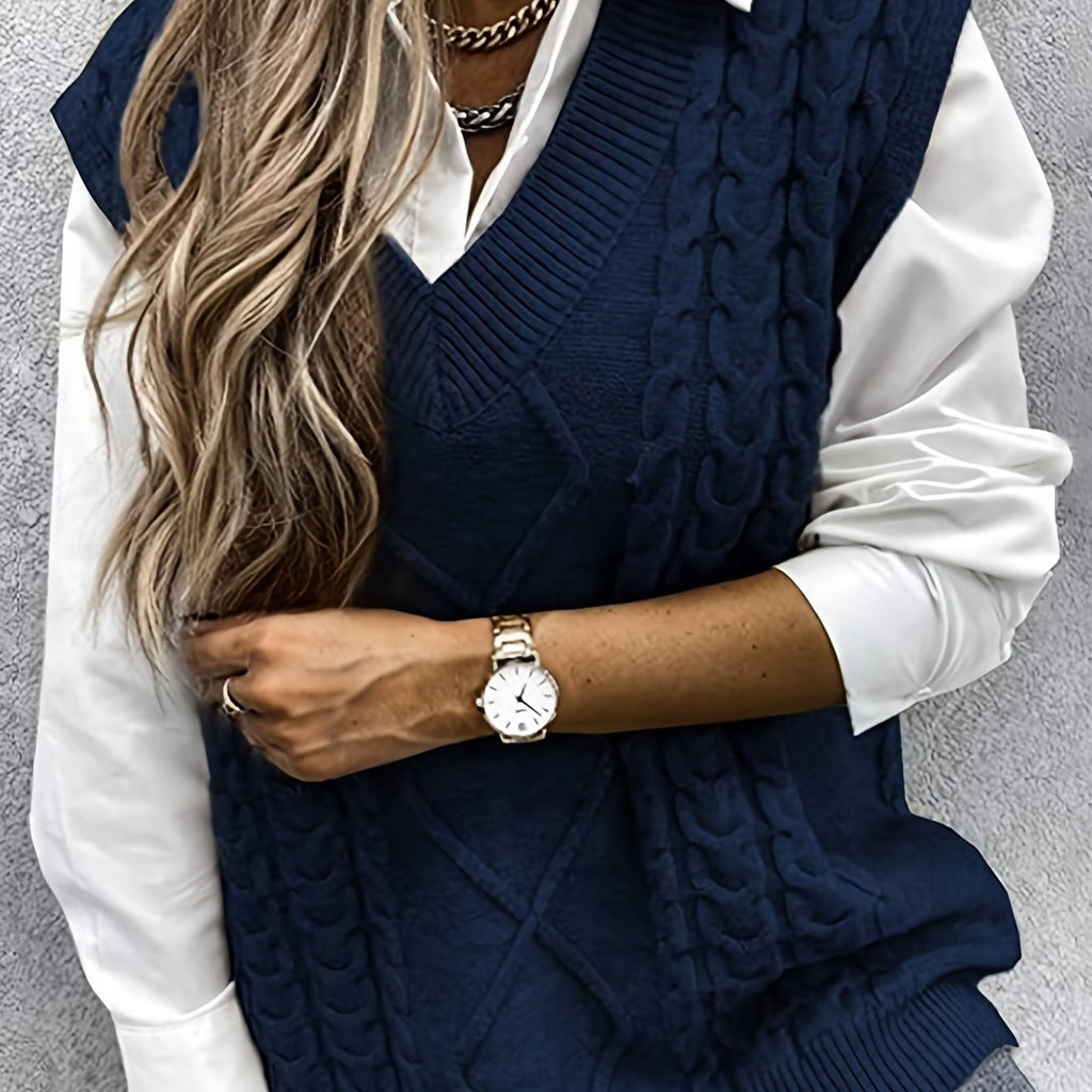 Women's Layering Knit Vest with Cable Pattern