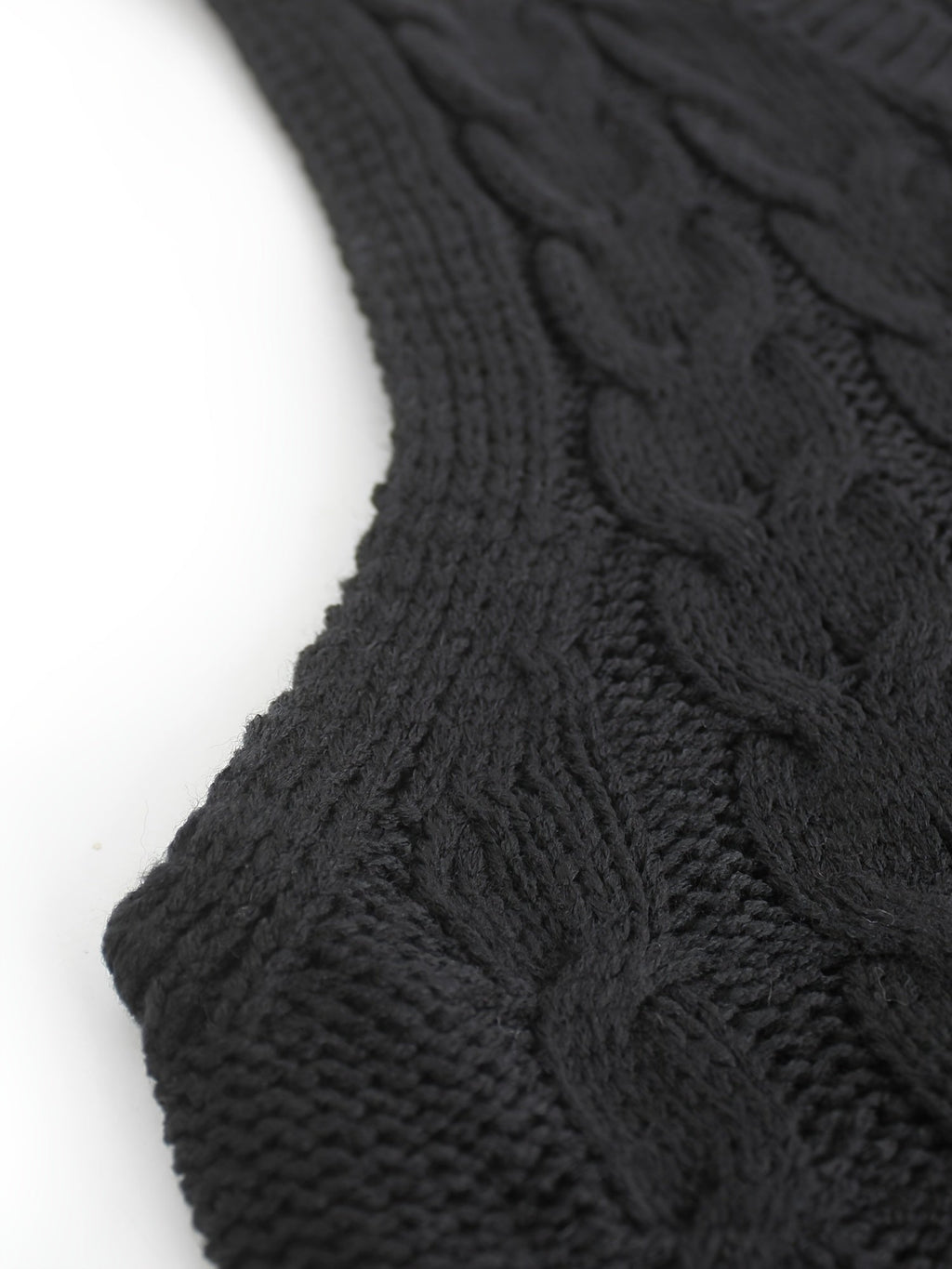 Women's Layering Knit Vest with Cable Pattern