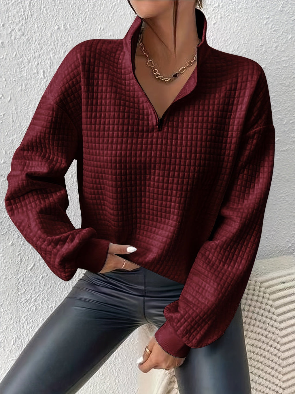 Women's Roomy Half-Zip Knit Pullover with Neat Collar
