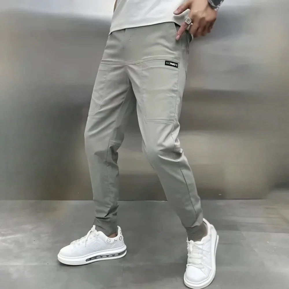 Men's Streamlined Leg Cargo Jogger Pants