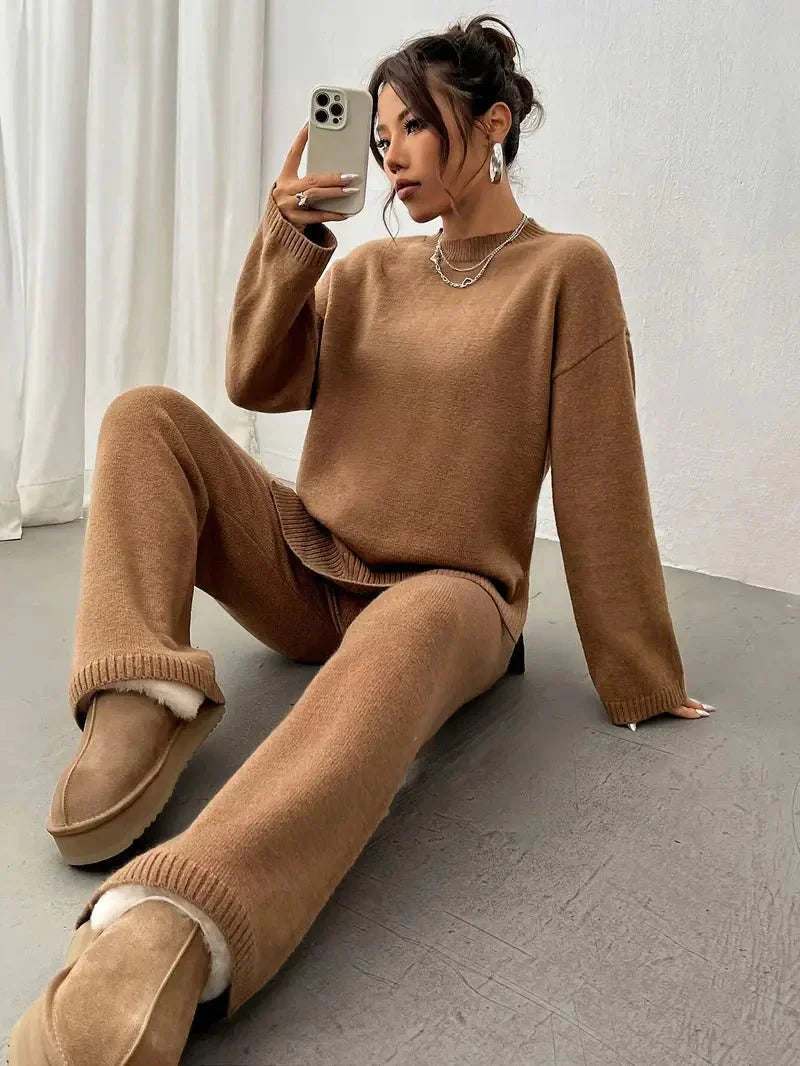 Women's Oversized Ribbed Knit Lounge Pullover Set