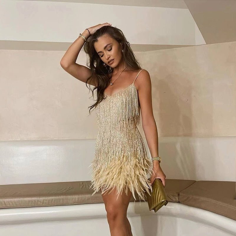 Women's Body-Skimming Evening Party Mini Dress with Sequins