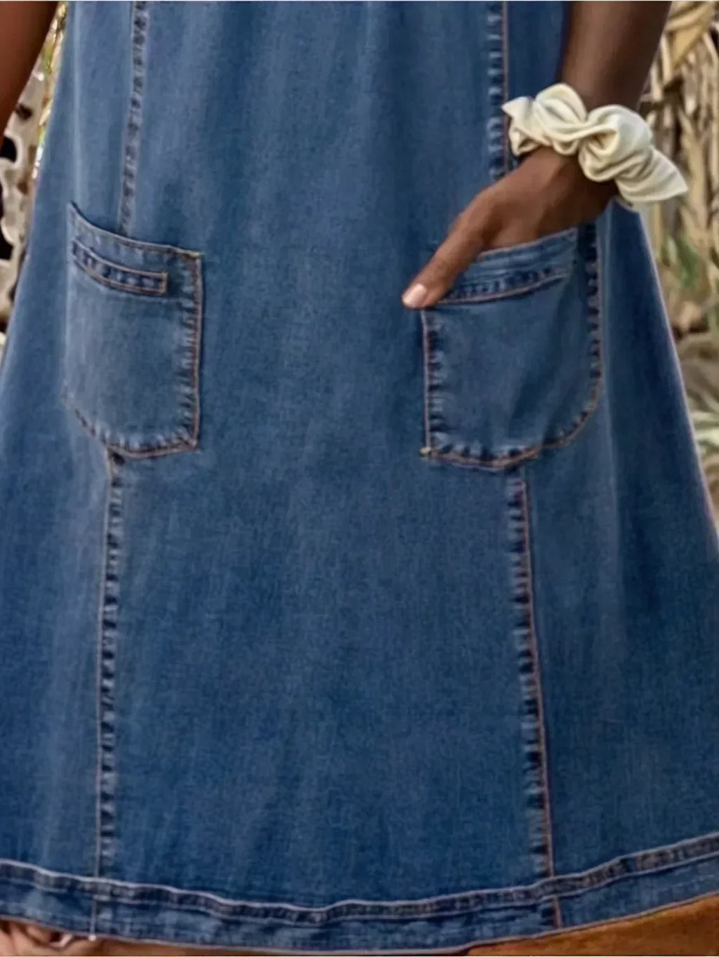 Women's Everyday Notch V-Neck Denim Shift Midi Dress