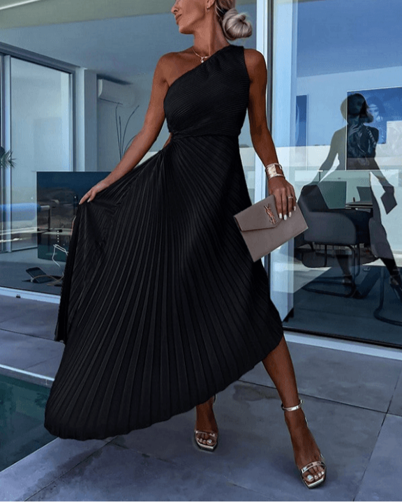 Women's Asymmetric Shoulder Pleated Formal Maxi Gown