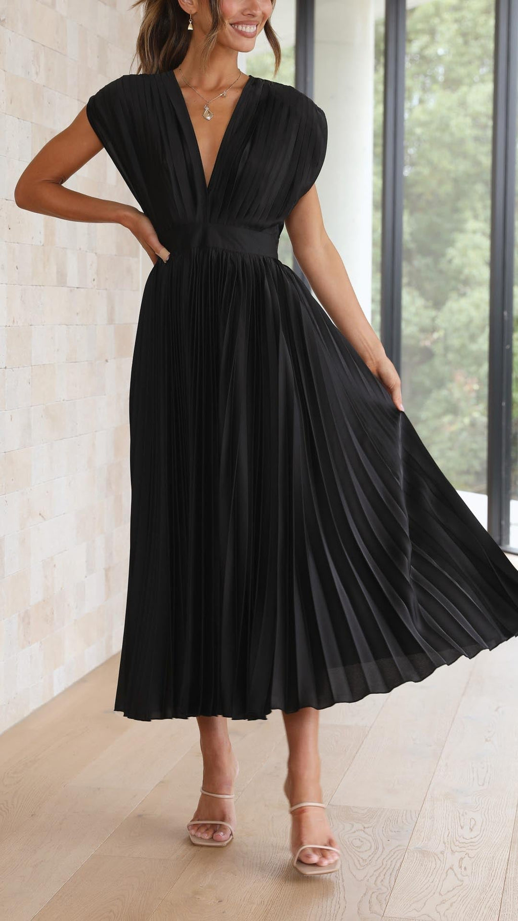 Women's Grecian Style A-Line Pleated Midi Gown