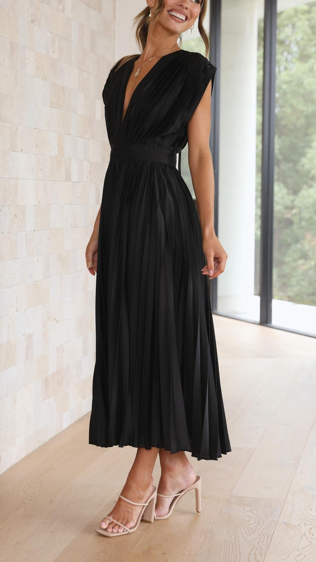 Women's Grecian Style A-Line Pleated Midi Gown