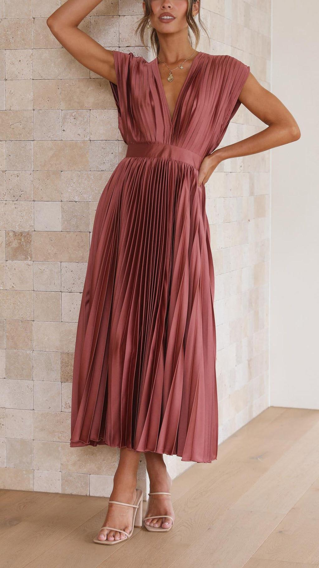 Women's Grecian Style A-Line Pleated Midi Gown