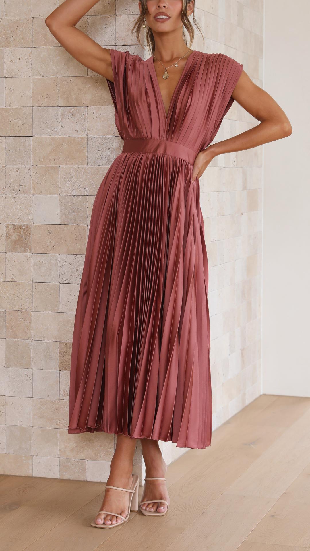 Women's Grecian Style A-Line Pleated Midi Gown