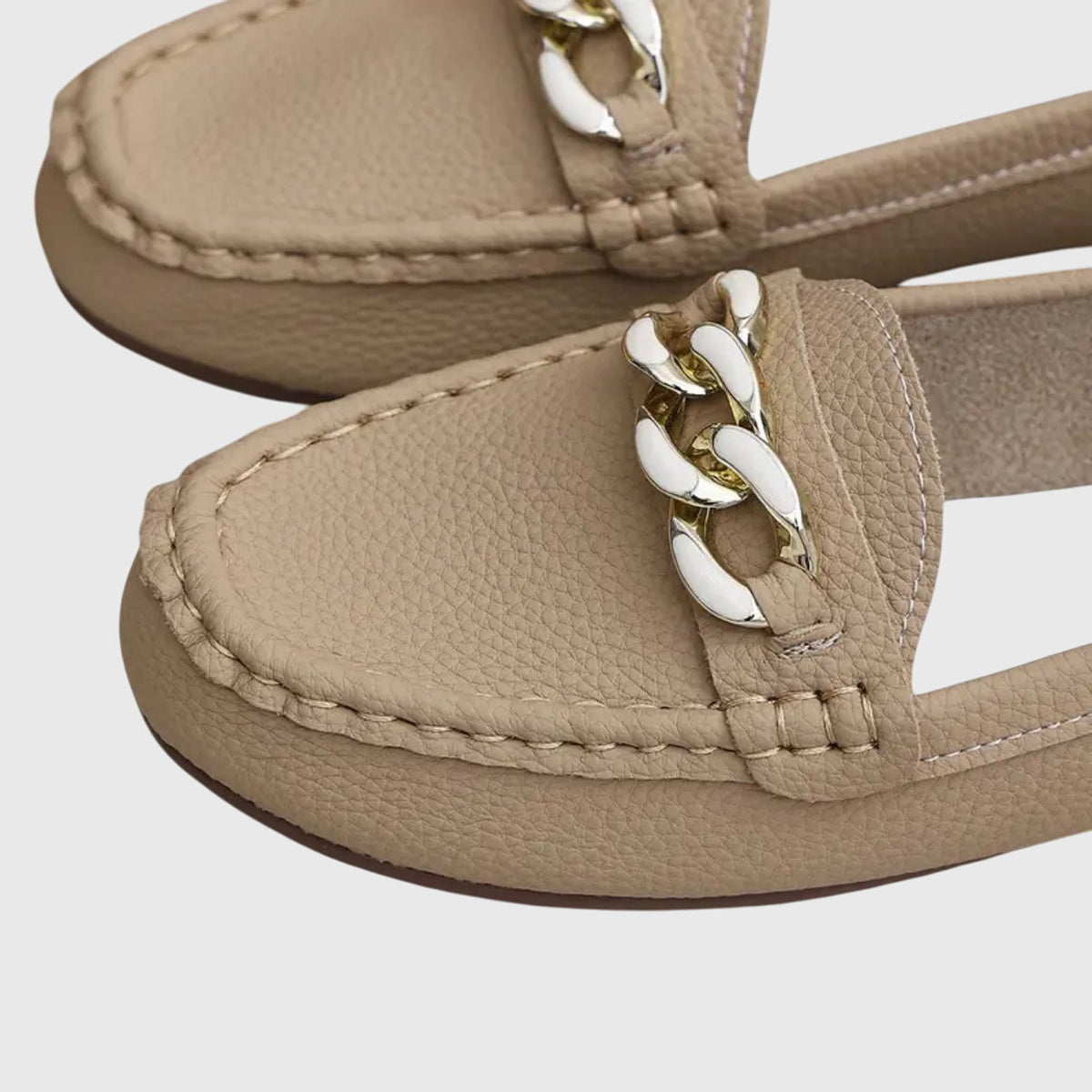 Women's Refined Summer Chain Accent Comfort Loafers