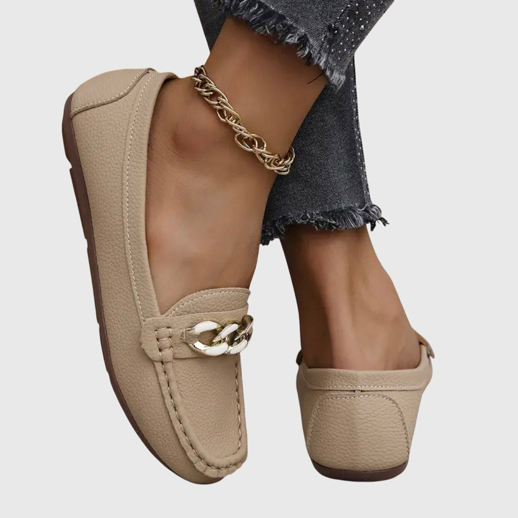 Women's Refined Summer Chain Accent Comfort Loafers