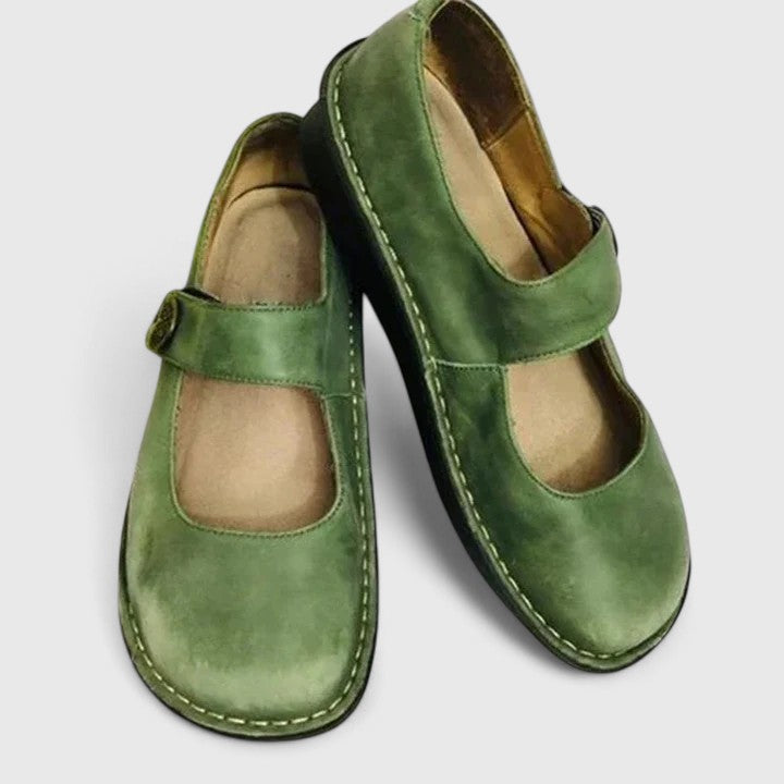 Women's Understated Comfort Strappy Slip-On Flat Shoes