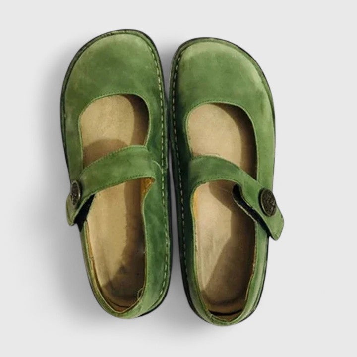 Women's Understated Comfort Strappy Slip-On Flat Shoes