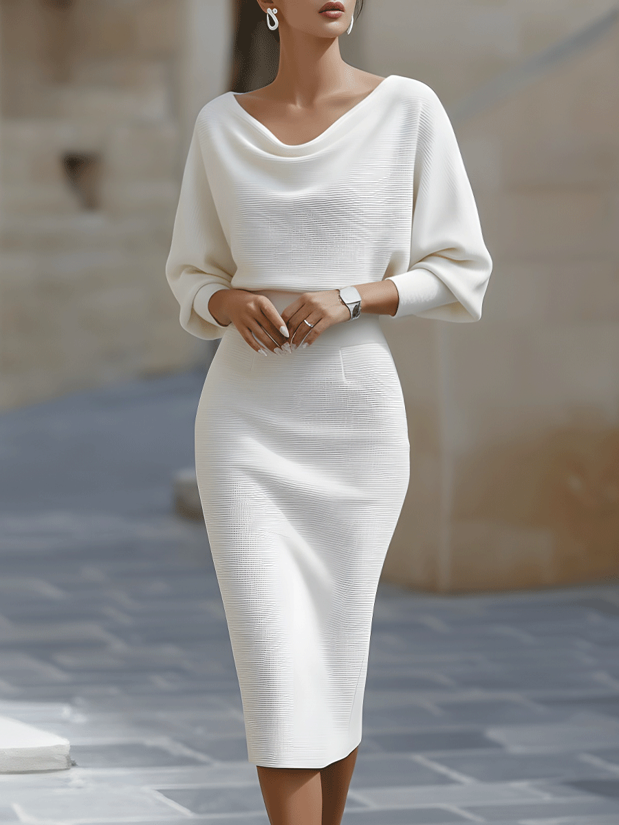 Women's Fitted Sculpted Batwing Sleeve Occasion Dress