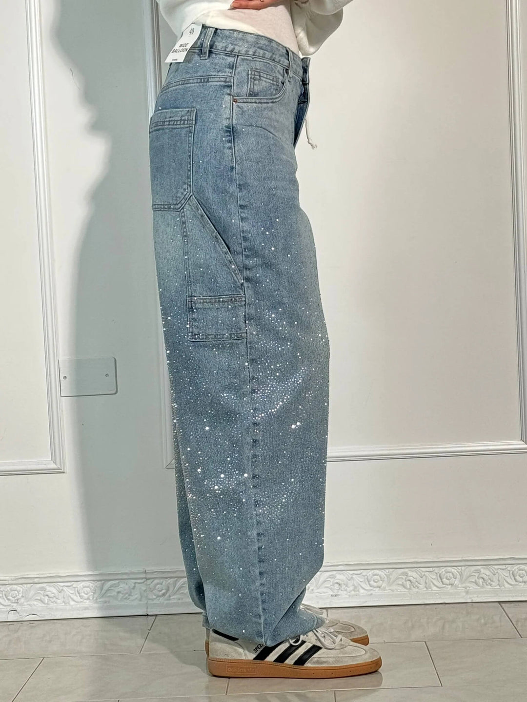 Women's Crystal Sparkle Detail Loose Leg Jeans