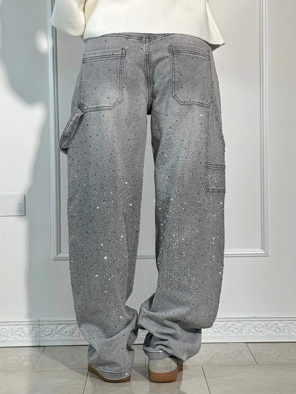 Women's Crystal Sparkle Detail Loose Leg Jeans