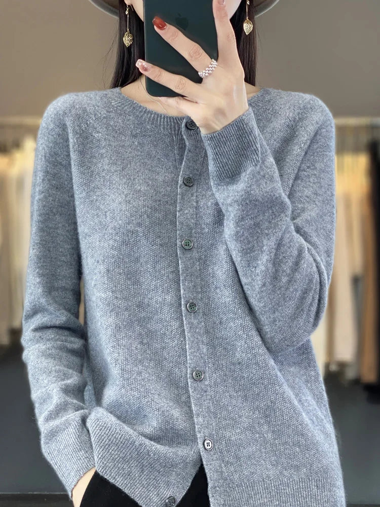 Women's Easy-Fit Button-Up Knit Layering Cardigan