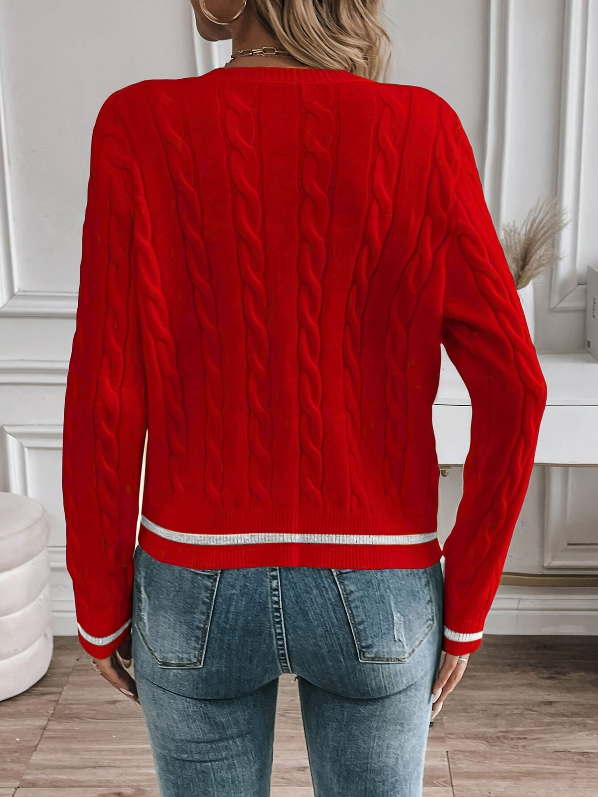Women's Subtle Cable Textured Cardigan Sweater