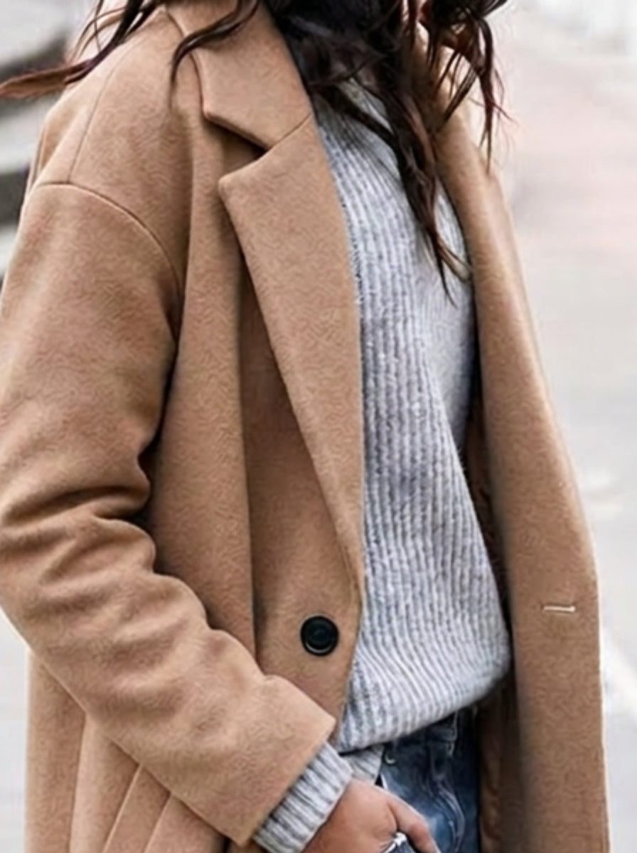 Women's Relaxed Lapel Topcoat for Layering