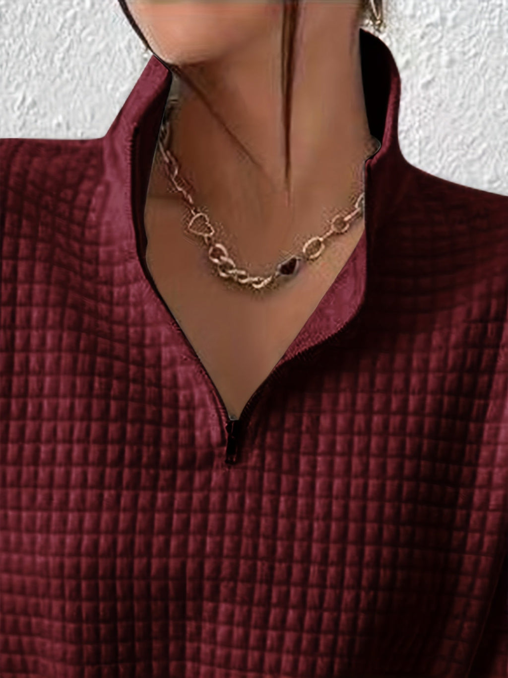 Women's Roomy Half-Zip Knit Pullover with Neat Collar