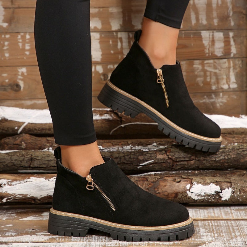 Women's Chunky Lug Sole Zip-On Platform Short Boots