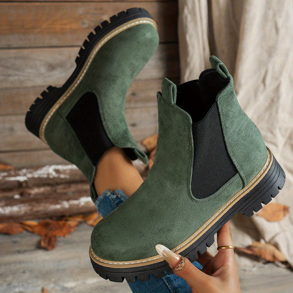 Women's Pull-On Platform Chelsea Boots with Deep Tread