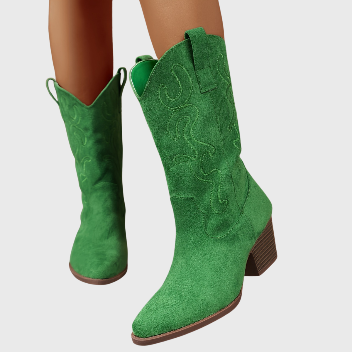 Women's Relaxed Western Boots for Wider Calves
