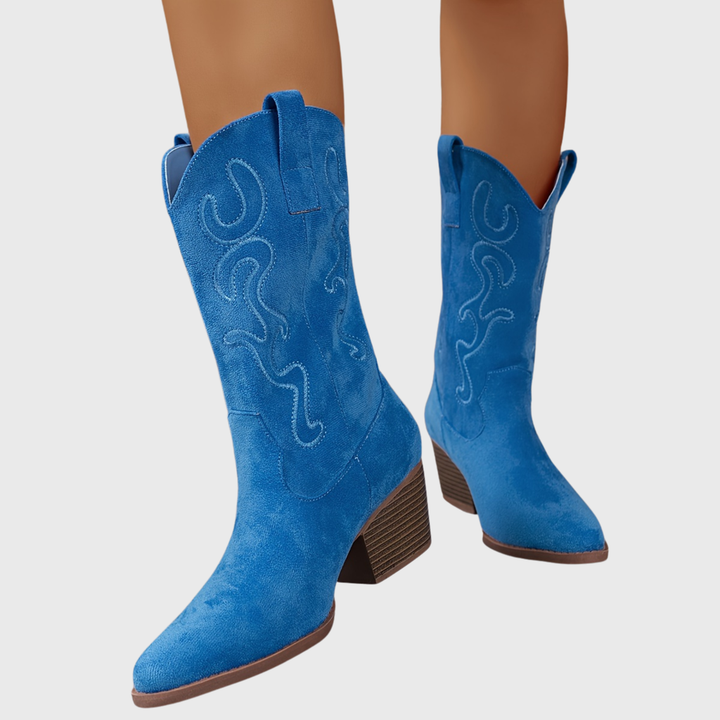 Women's Relaxed Western Boots for Wider Calves