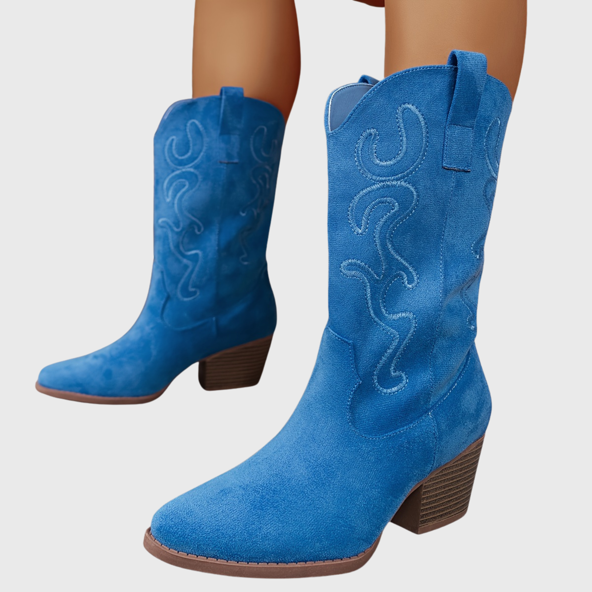 Women's Relaxed Western Boots for Wider Calves