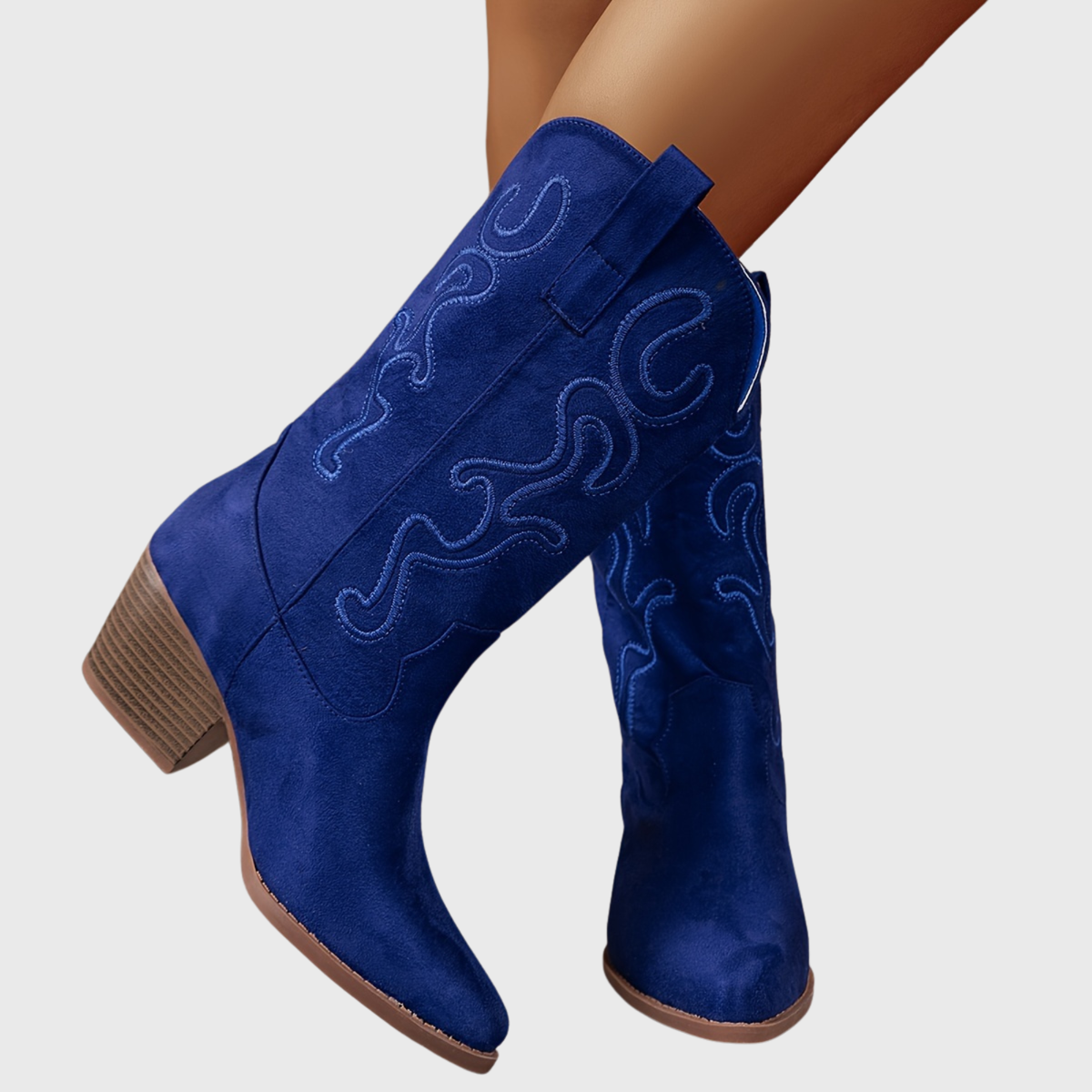 Women's Relaxed Western Boots for Wider Calves