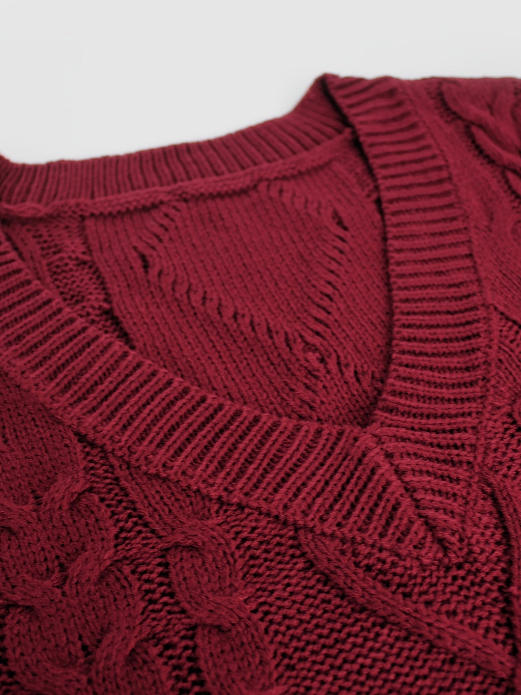 Women's Layering Knit Vest with Cable Pattern