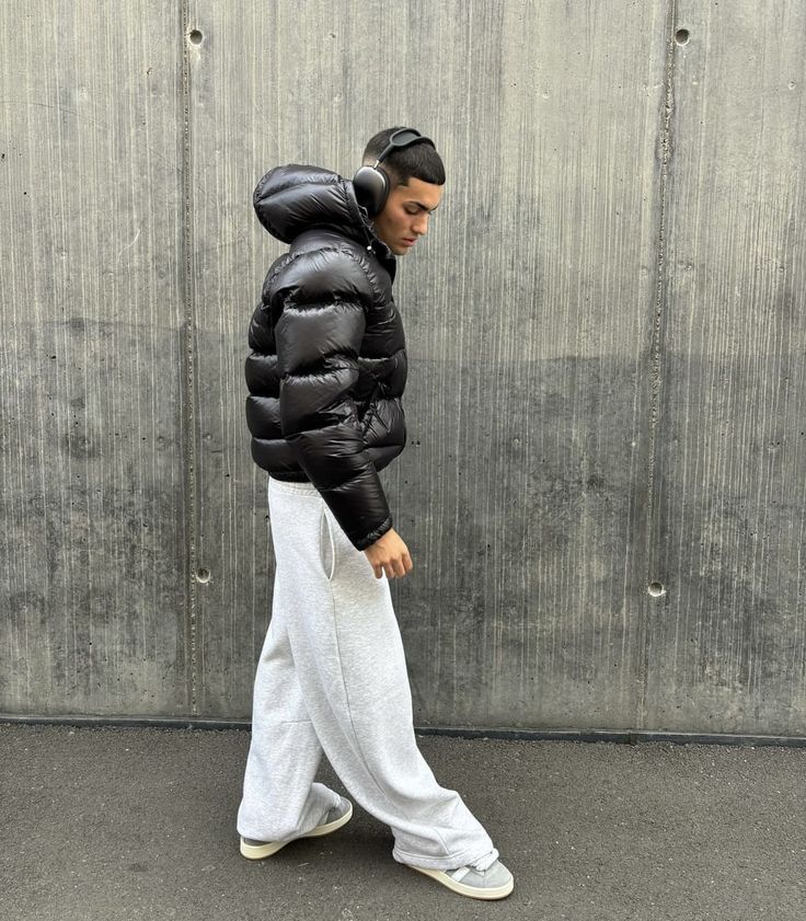 Men's Padded Quilted Hooded Jacket with Plush Sherpa Interior