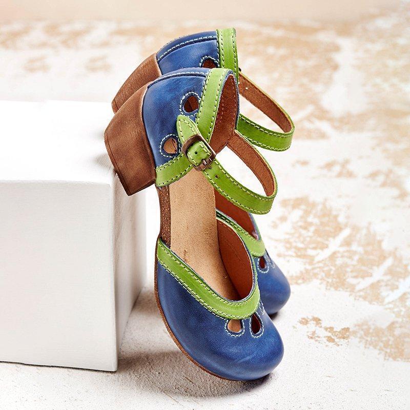Women's Playful Paneled Secure Strap Vintage Flat Shoes