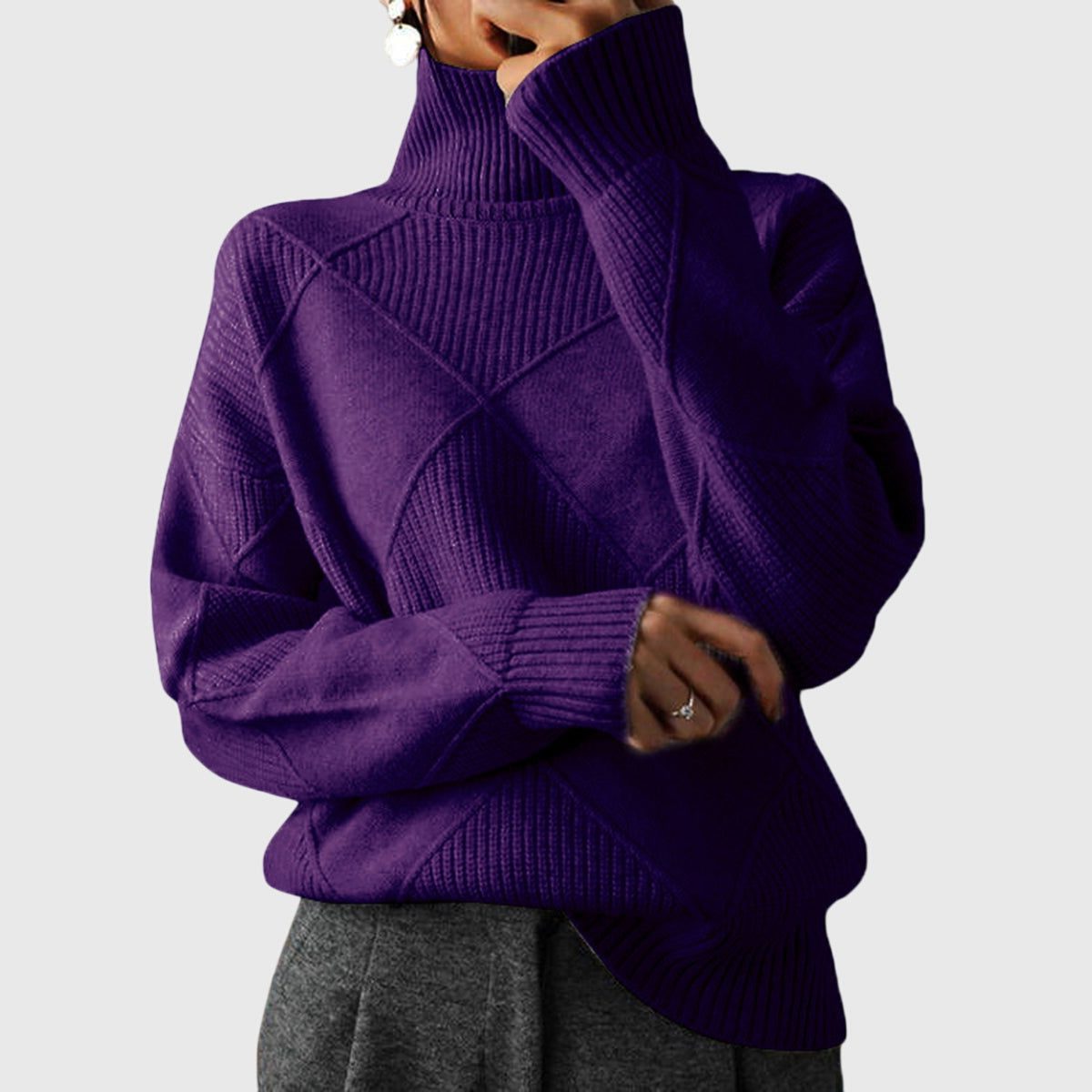 Women's Rib-Trimmed Knit Turtleneck Sweater for Cool Days