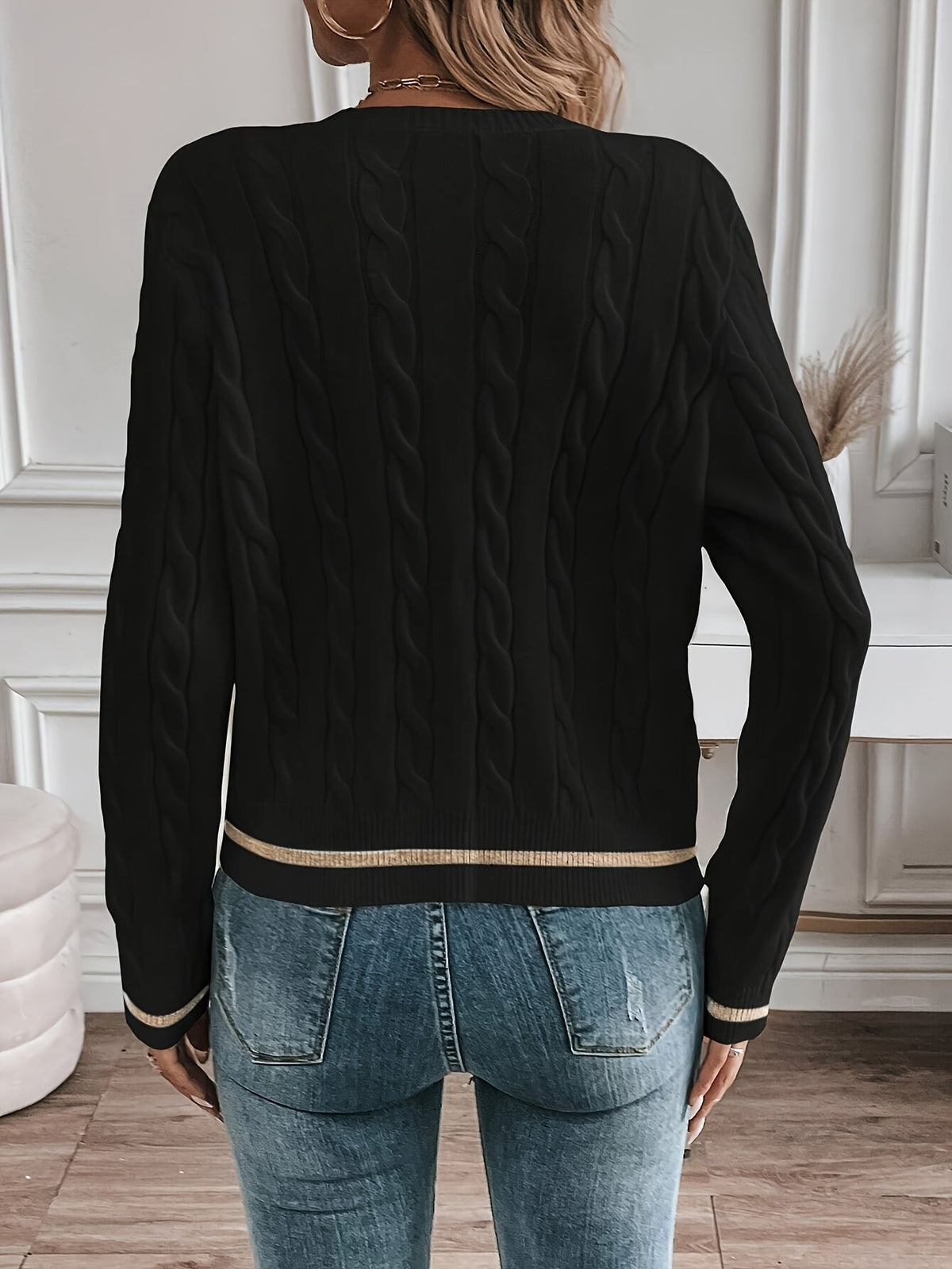 Women's Subtle Cable Textured Cardigan Sweater