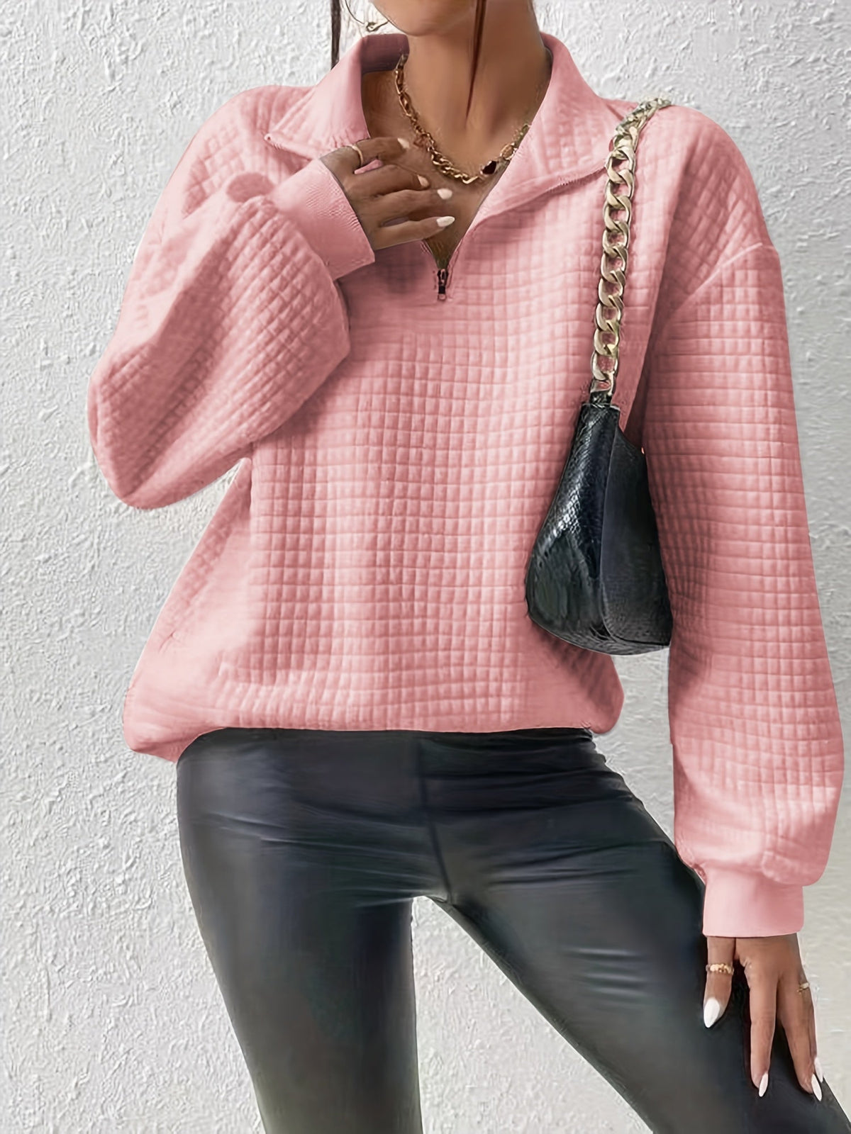 Women's Roomy Half-Zip Knit Pullover with Neat Collar