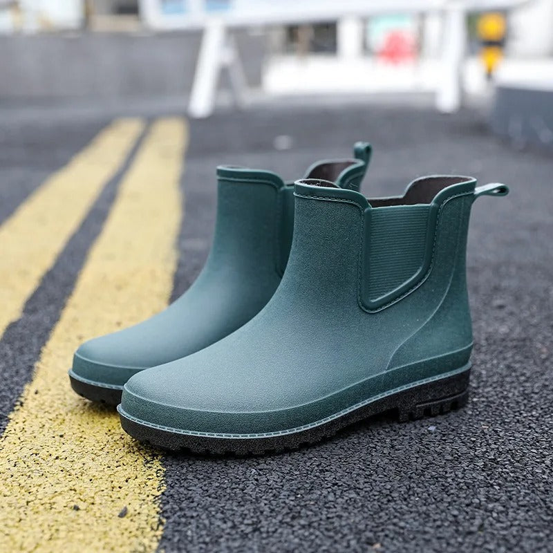 Women's Slim Fit Sealed Chelsea Platform Rainboots