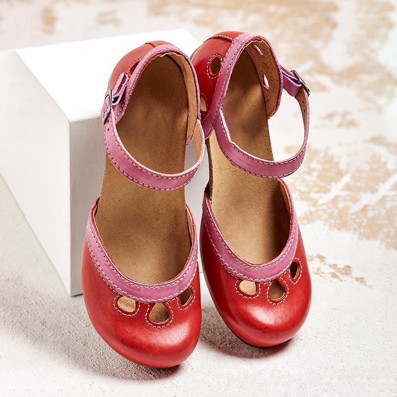 Women's Playful Paneled Secure Strap Vintage Flat Shoes