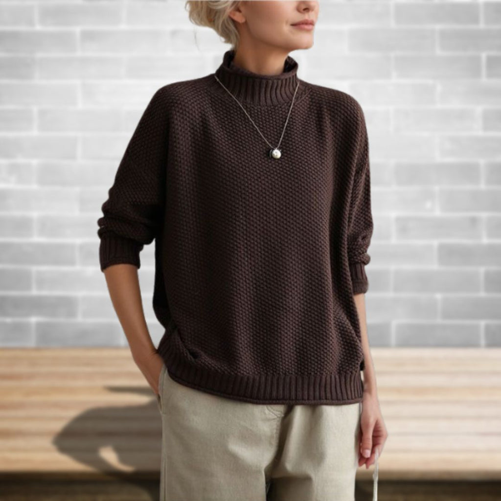 Women's Raised Texture Round-Neck Wool Knit Sweater