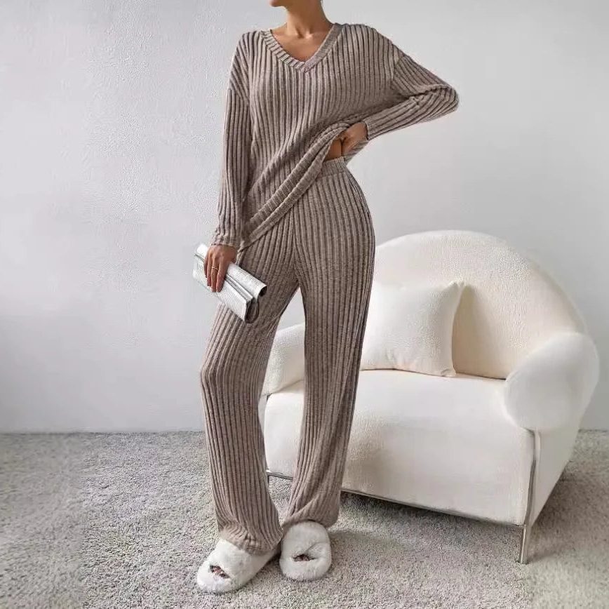 Women's Matching Ribbed Pullover and Pants Lounge Set