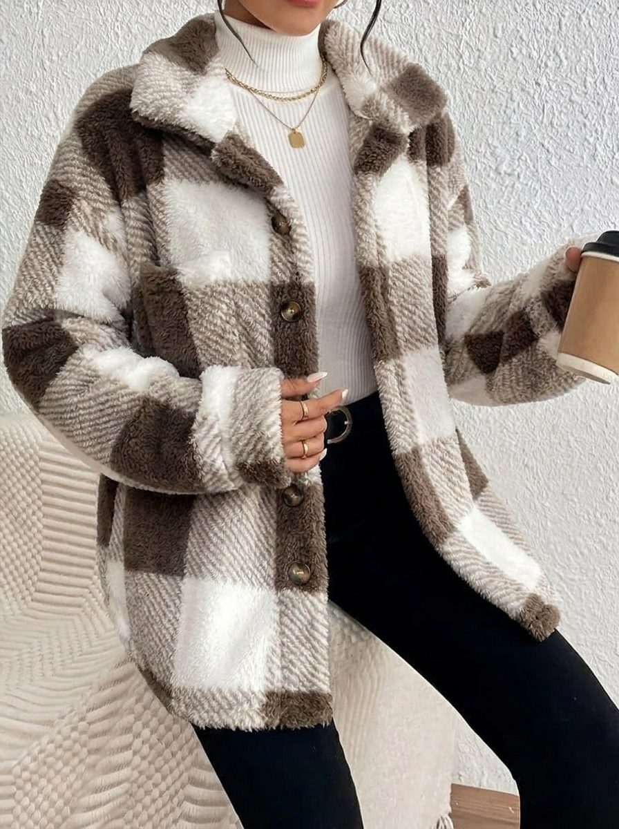 Women's Cozy Roomy Plaid Jacket for Winter Layering